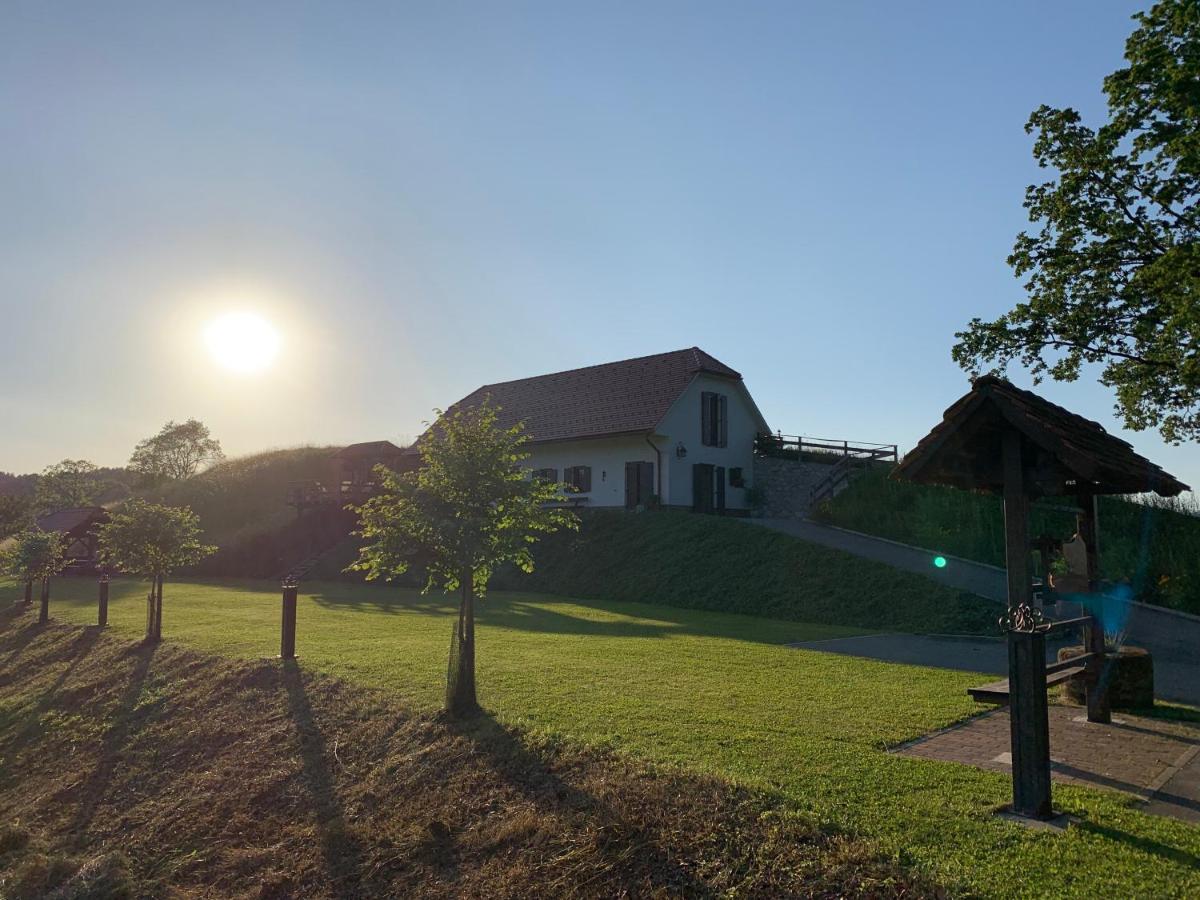 Вілла Tourist Farm Artisek Store Екстер'єр фото